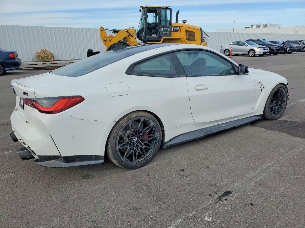 2022 BMW M4 Competition - Фото 3