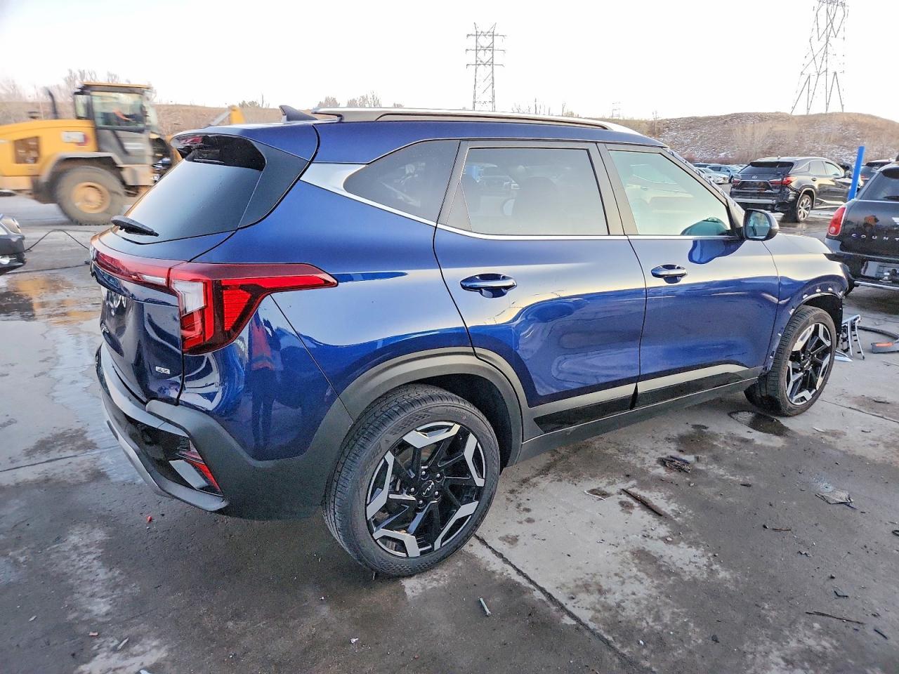 2024 Kia Seltos Sx - Image 3