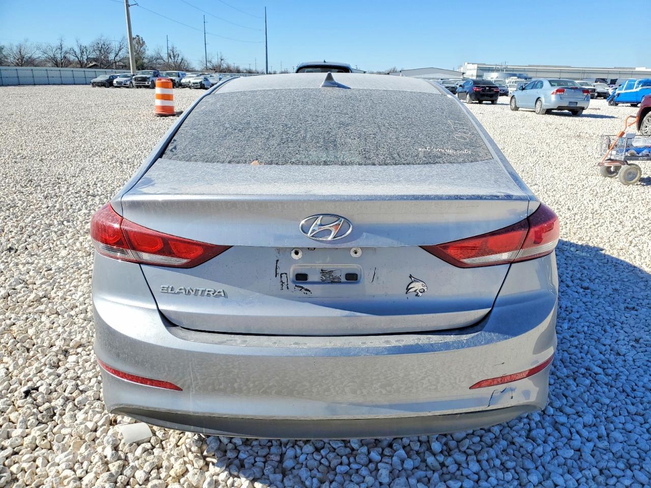 2017 Hyundai Elantra Se - Image 6