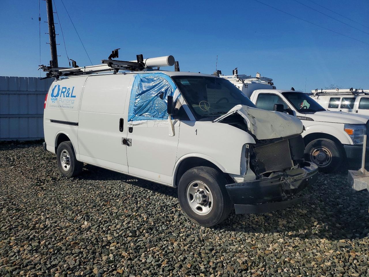 2020 Chevrolet Express G2500 - Фото 4