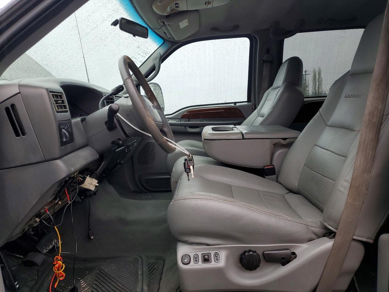 2002 Ford F250 Super Duty - Image 7