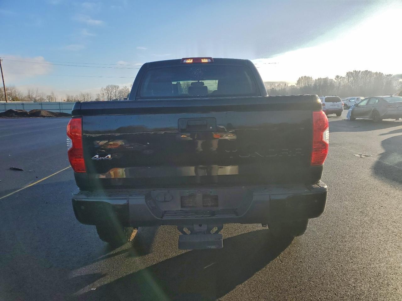 2016 Toyota Tundra Crewmax 1794 - Фото 6