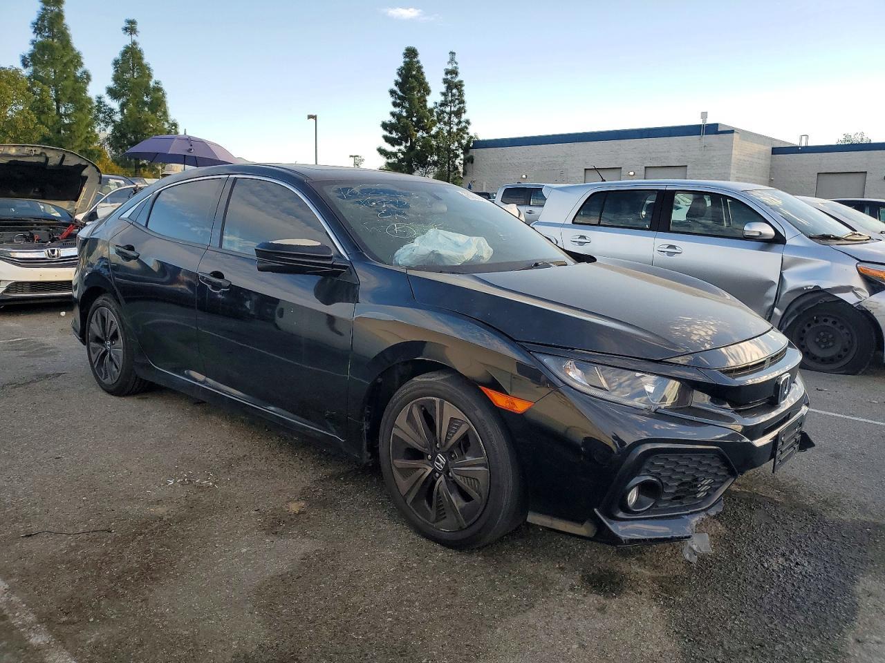 2018 Honda Civic Ex - Image 4