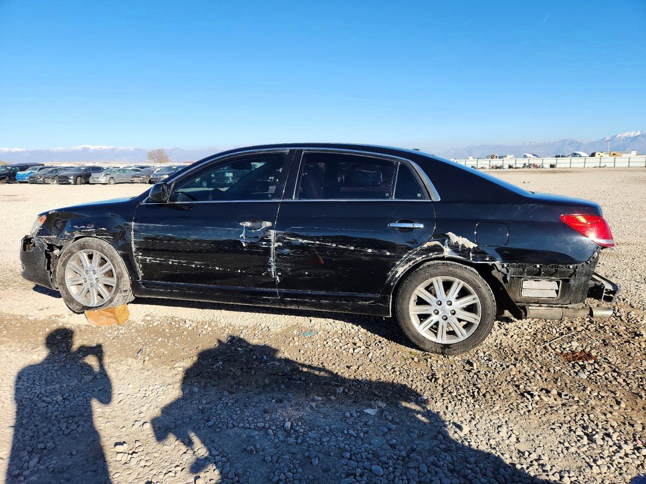 2010 Toyota Avalon Limited - Фото 2