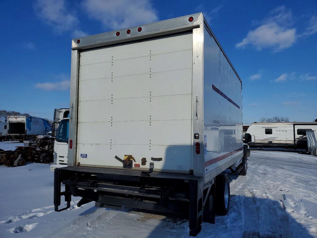2019 Ford F550 Super Duty Box Truck - Фото 3