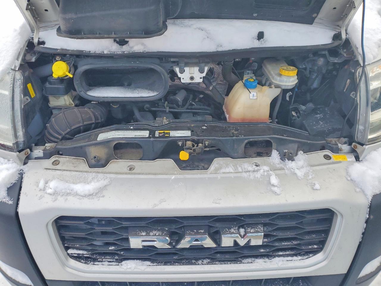 2019 Ram Promaster 3500 Delivery Van - Фото 7