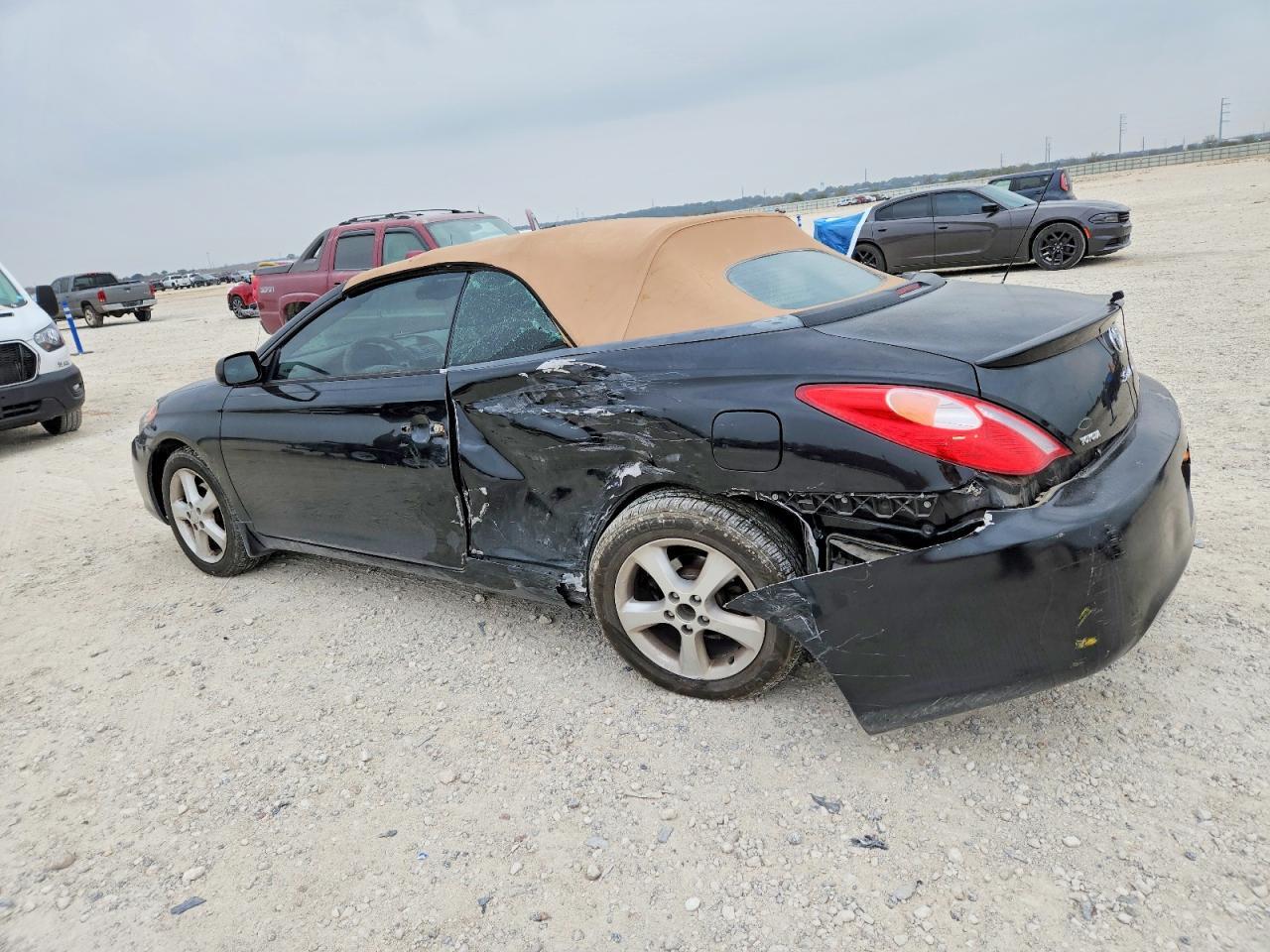 2005 Toyota Camry Solara Se - Фото 2
