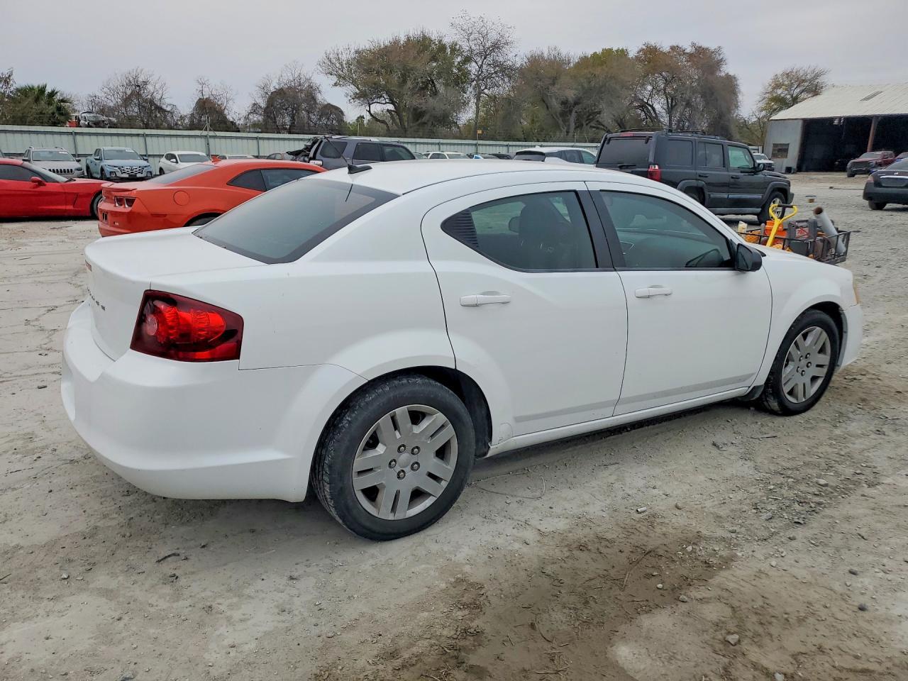 2014 Dodge Avenger Se - Фото 3