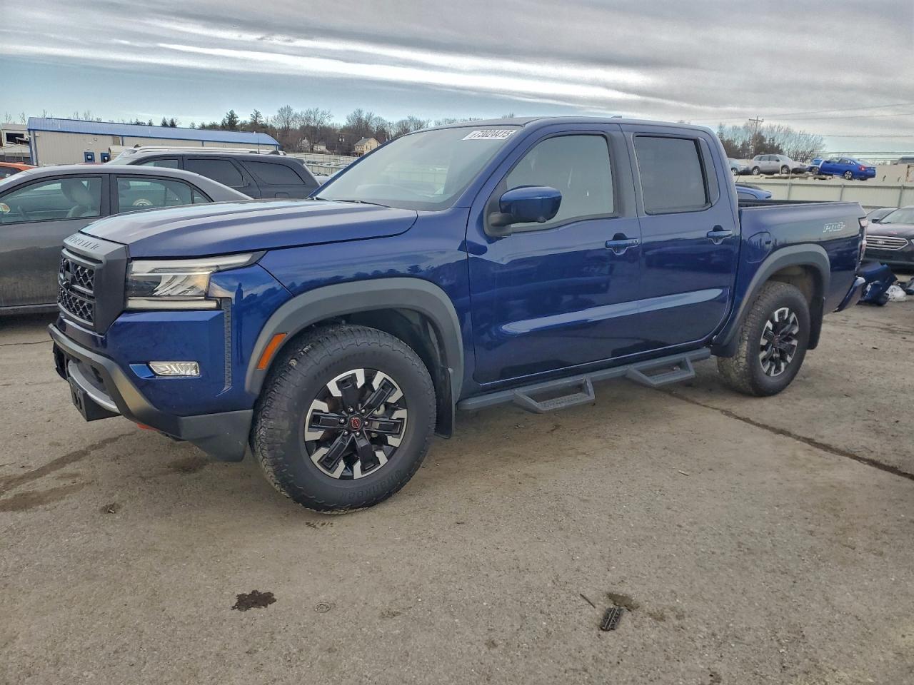 2023 Nissan Frontier S