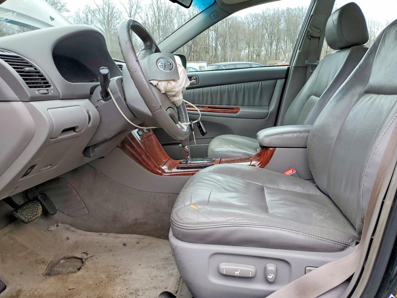 2006 Toyota Camry - Image 7