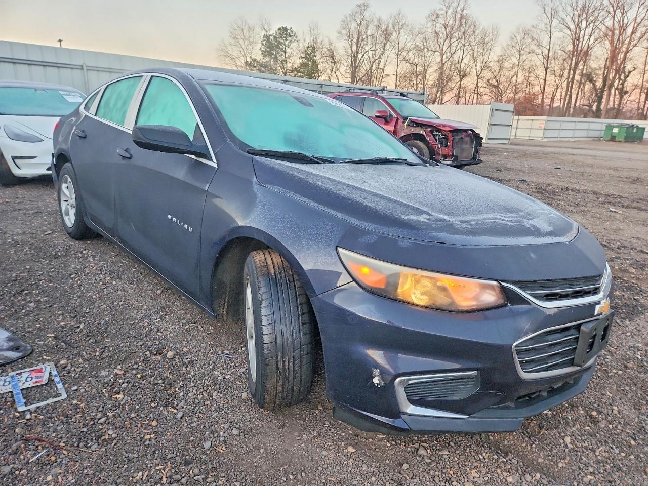 2017 Chevrolet Malibu Ls - Image 4