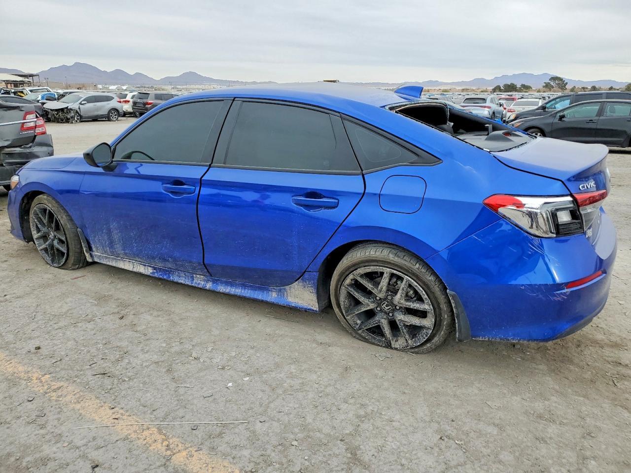 2022 Honda Civic Sport - Фото 2