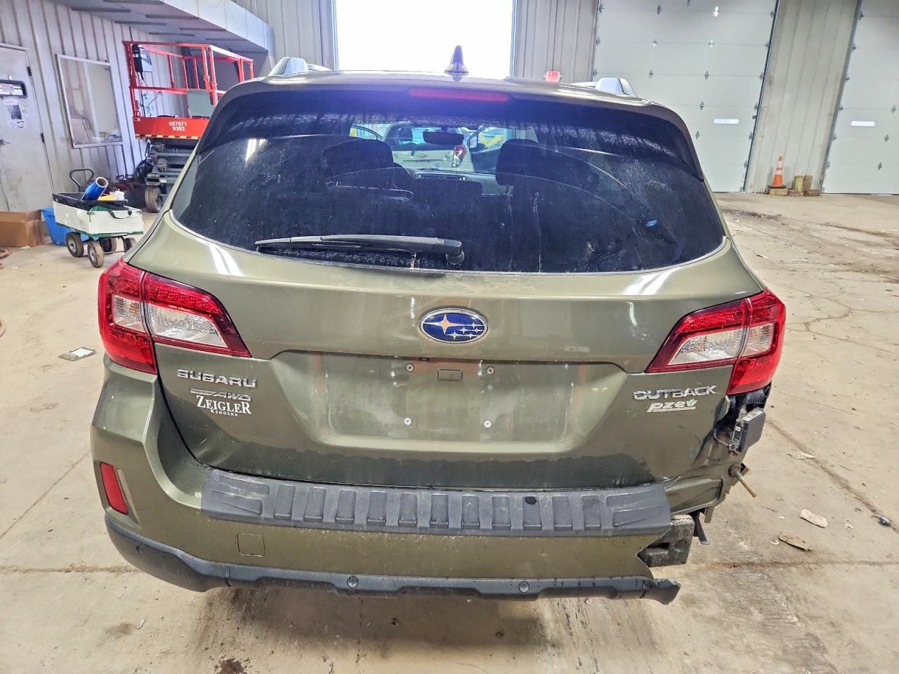 2017 Subaru Outback Touring - Image 6