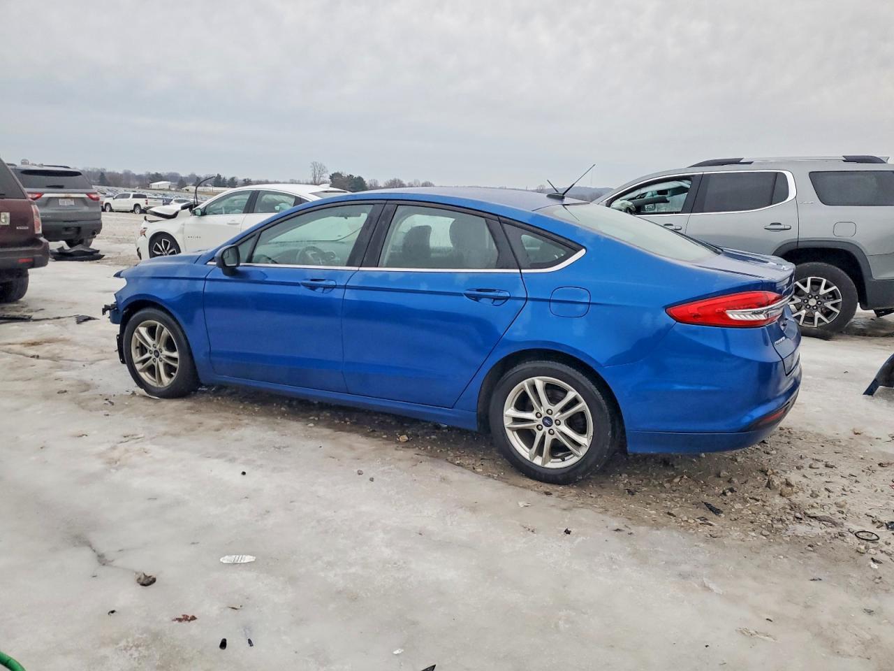 2018 Ford Fusion Se - Фото 2