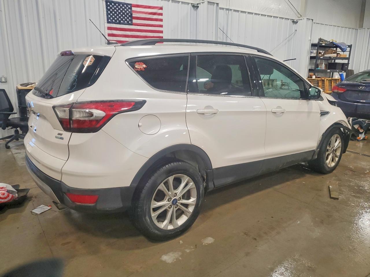 2017 Ford Escape Se - Фото 3