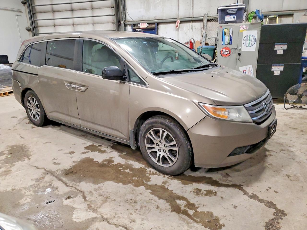 2012 Honda Odyssey Ex - Image 4