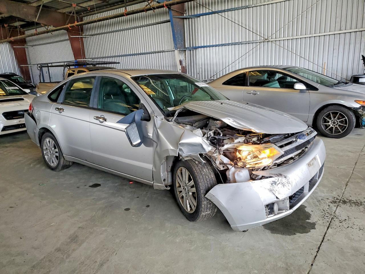 2010 Ford Focus Sel - Фото 4