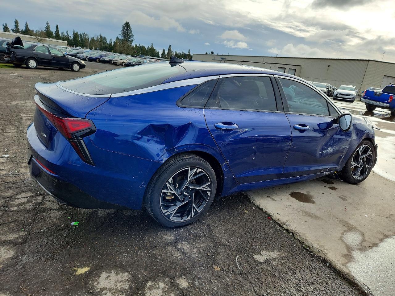 2025 Kia K5 Gt Line - Фото 3