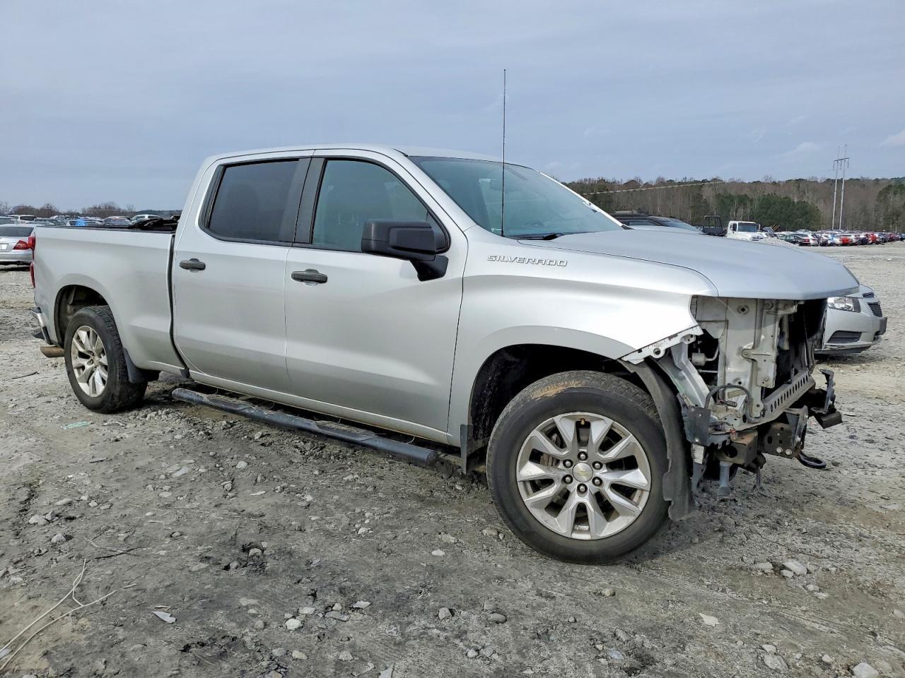 2020 Chevrolet Silverado C1500 Custom - Фото 4