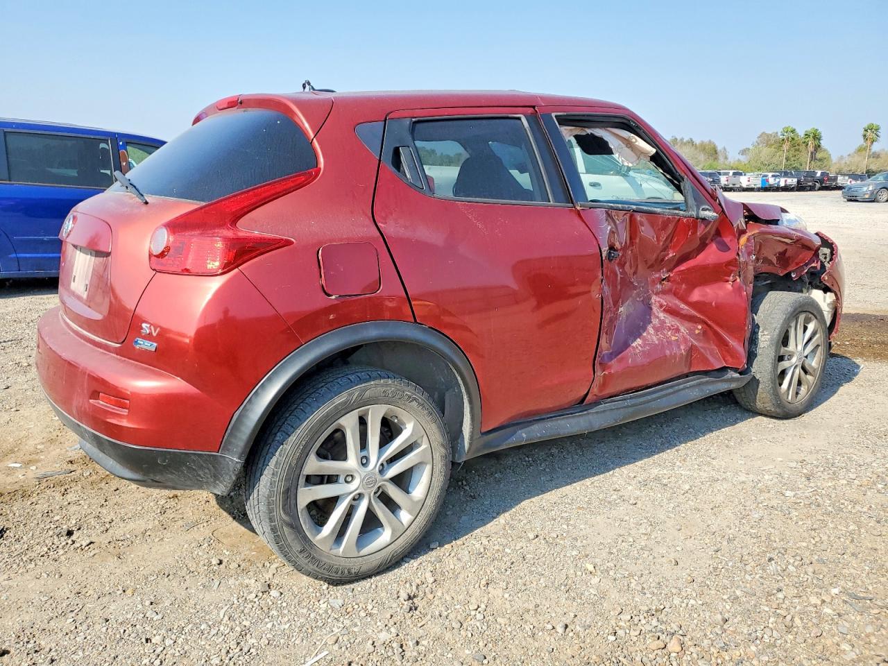 2013 Nissan Juke S - Image 3