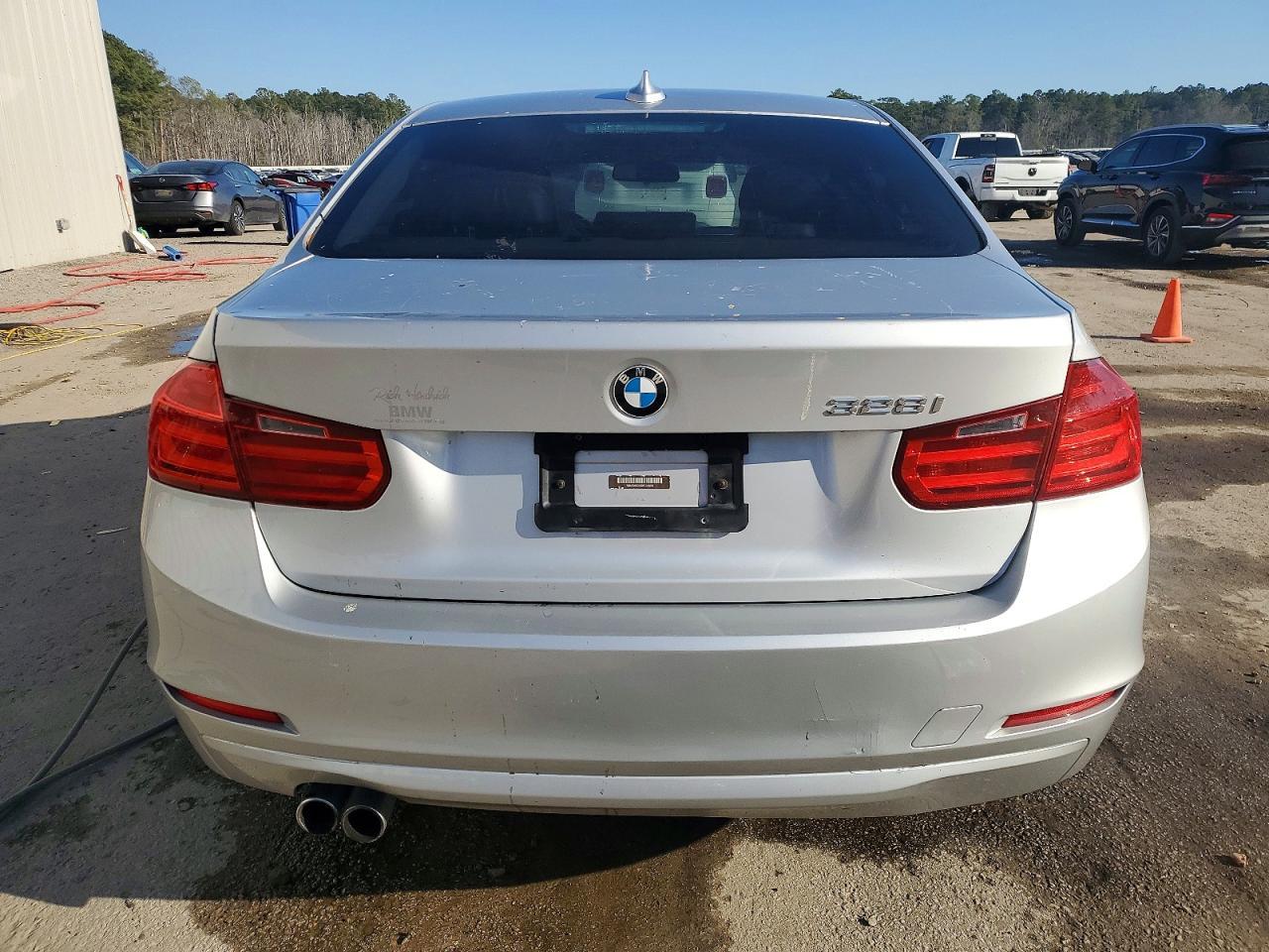 2013 BMW 328 I - Фото 6