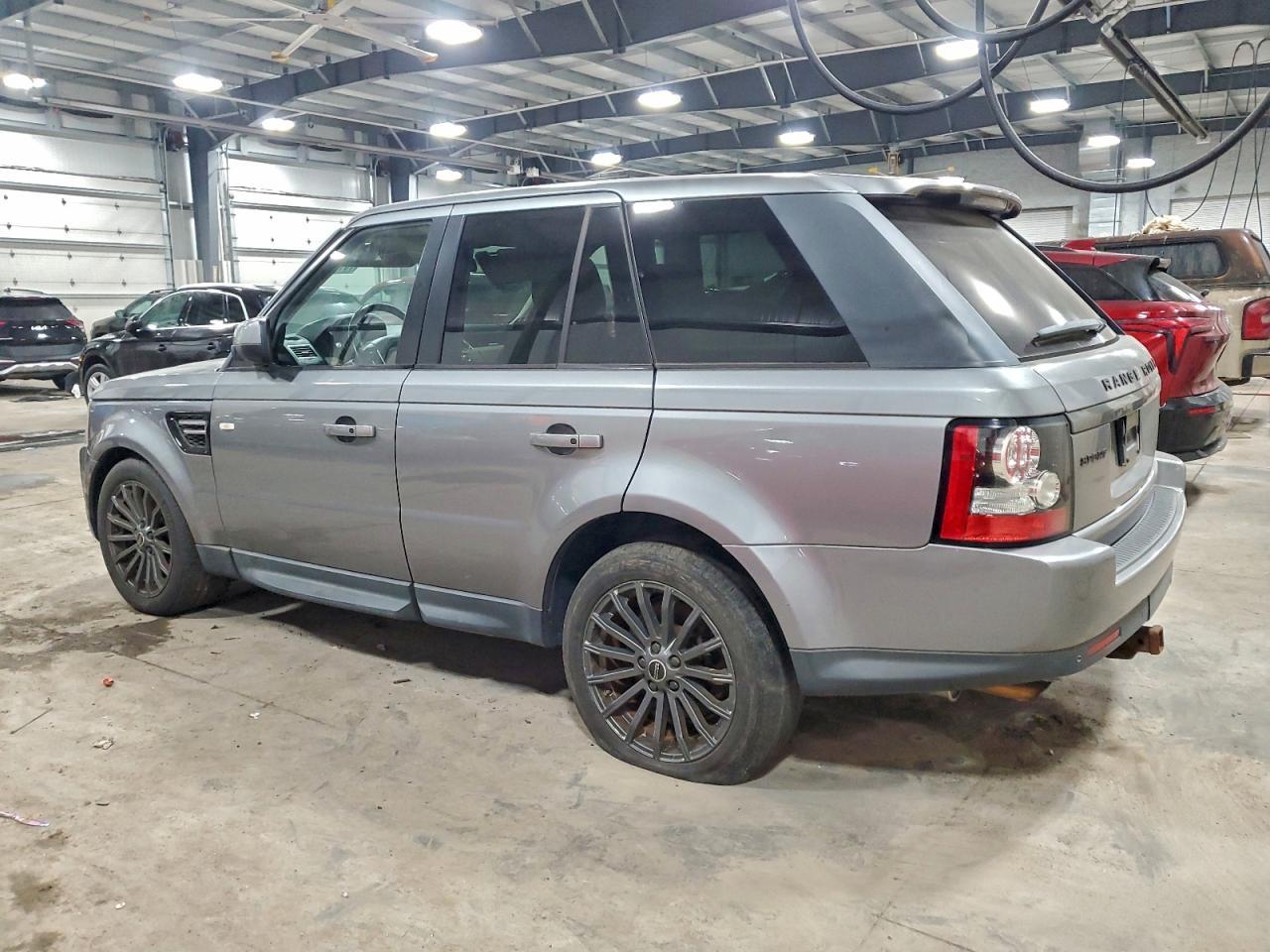 2012 Land Rover Range Rover Sport Hse - Image 2