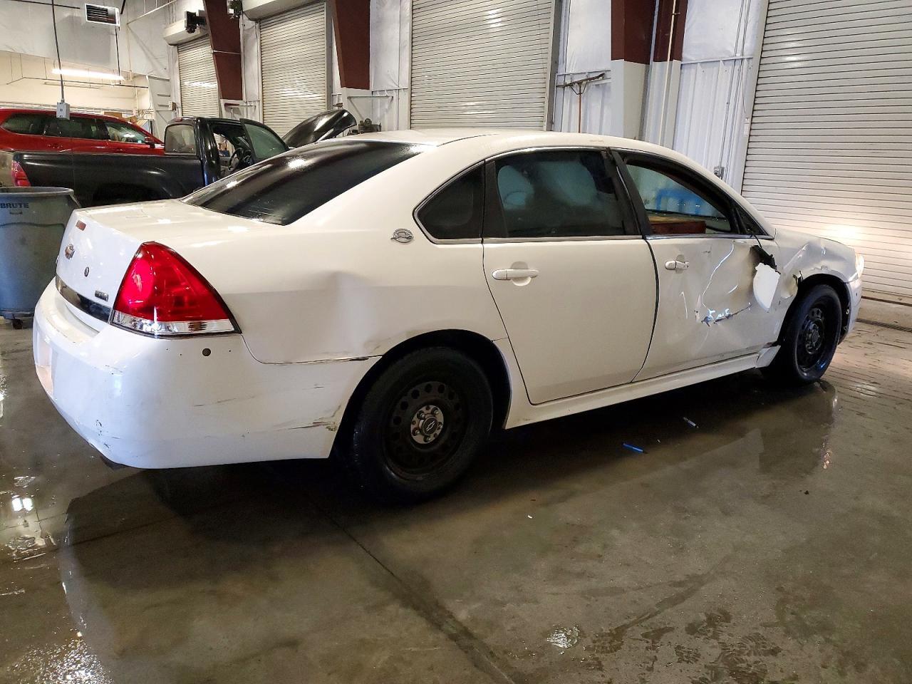 2009 Chevrolet Impala Police - Фото 3