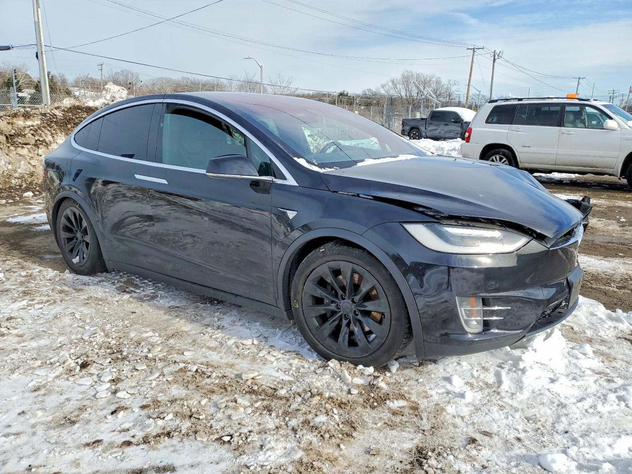 2017 Tesla Model X - Фото 4