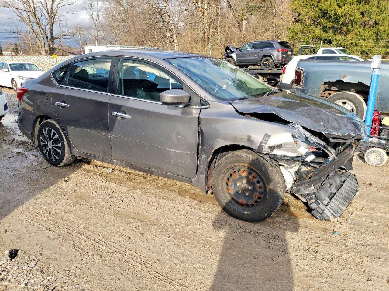 2017 Nissan Sentra S - Фото 4