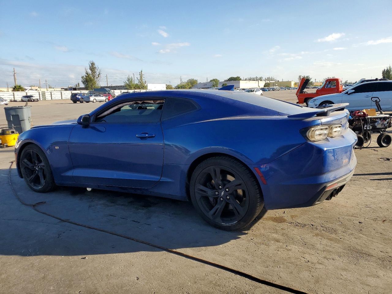 2019 Chevrolet Camaro Ss - Фото 2