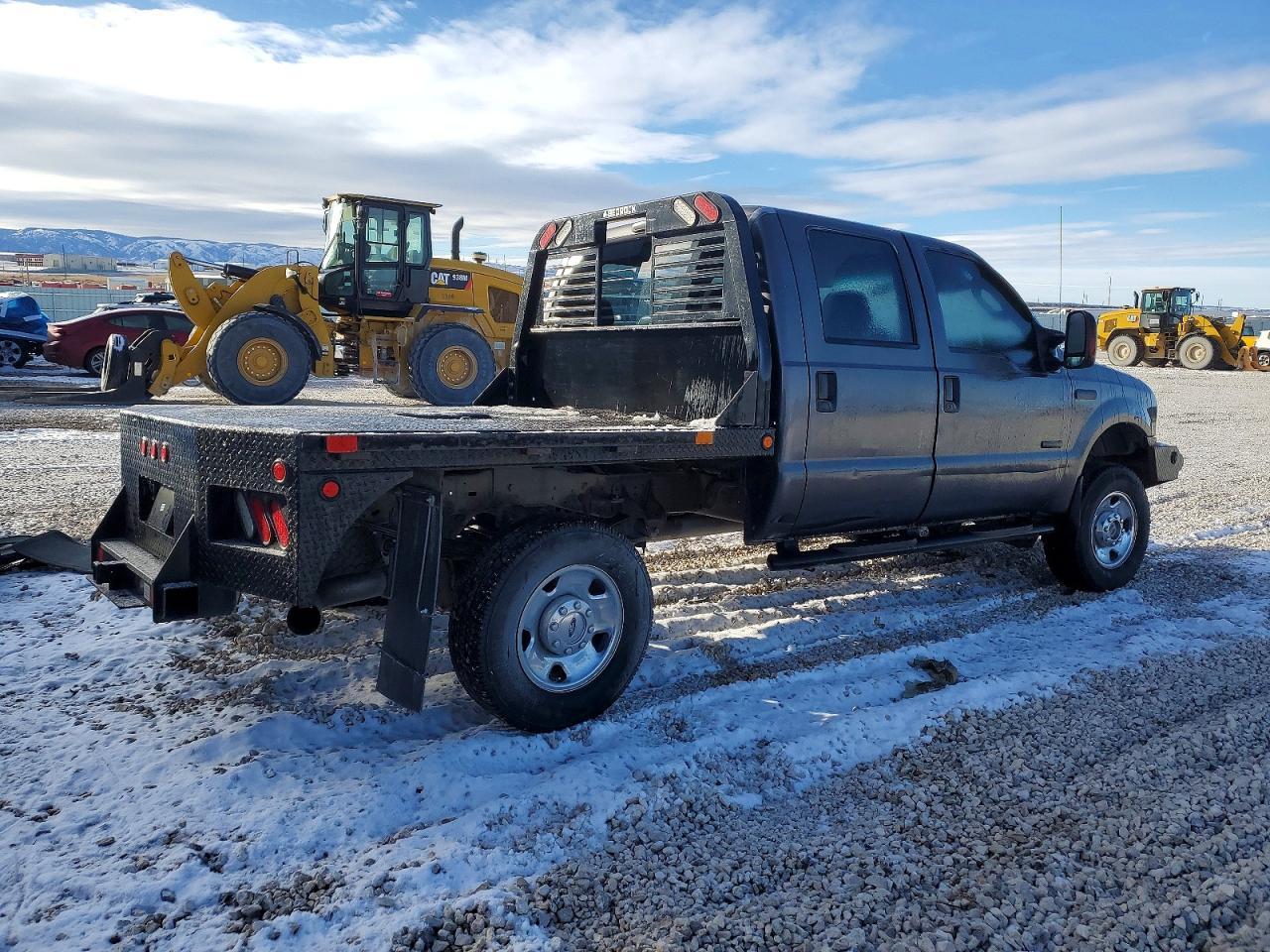 2006 Ford F250 Super Duty Flatbed Truck - Фото 3