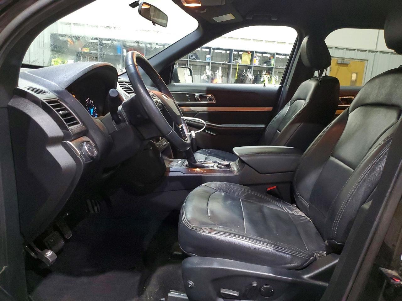 2019 Ford Explorer Xlt - Фото 7