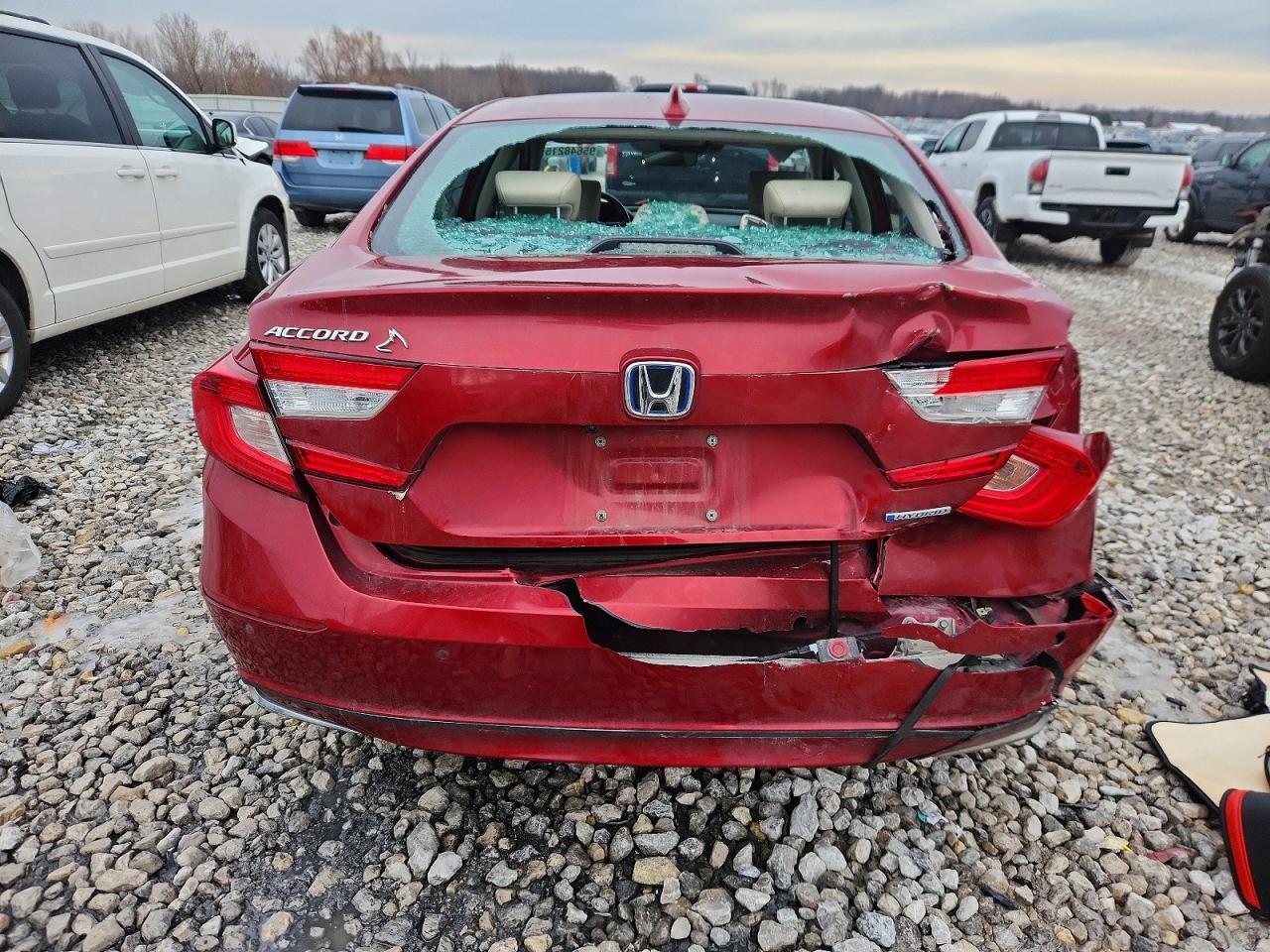 2022 Honda Accord Hybrid Exl - Image 6