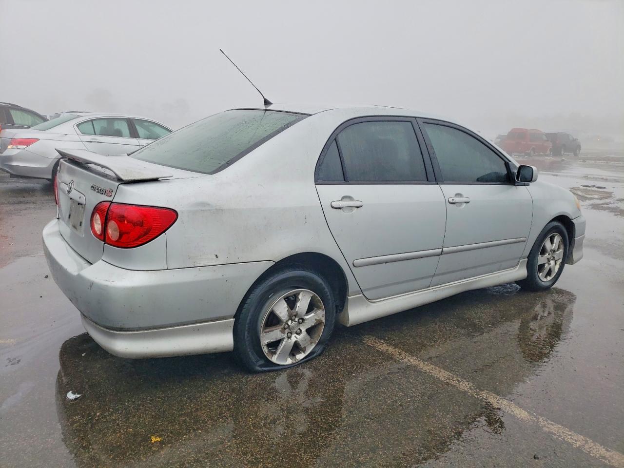 2006 Toyota Corolla Ce - Фото 3