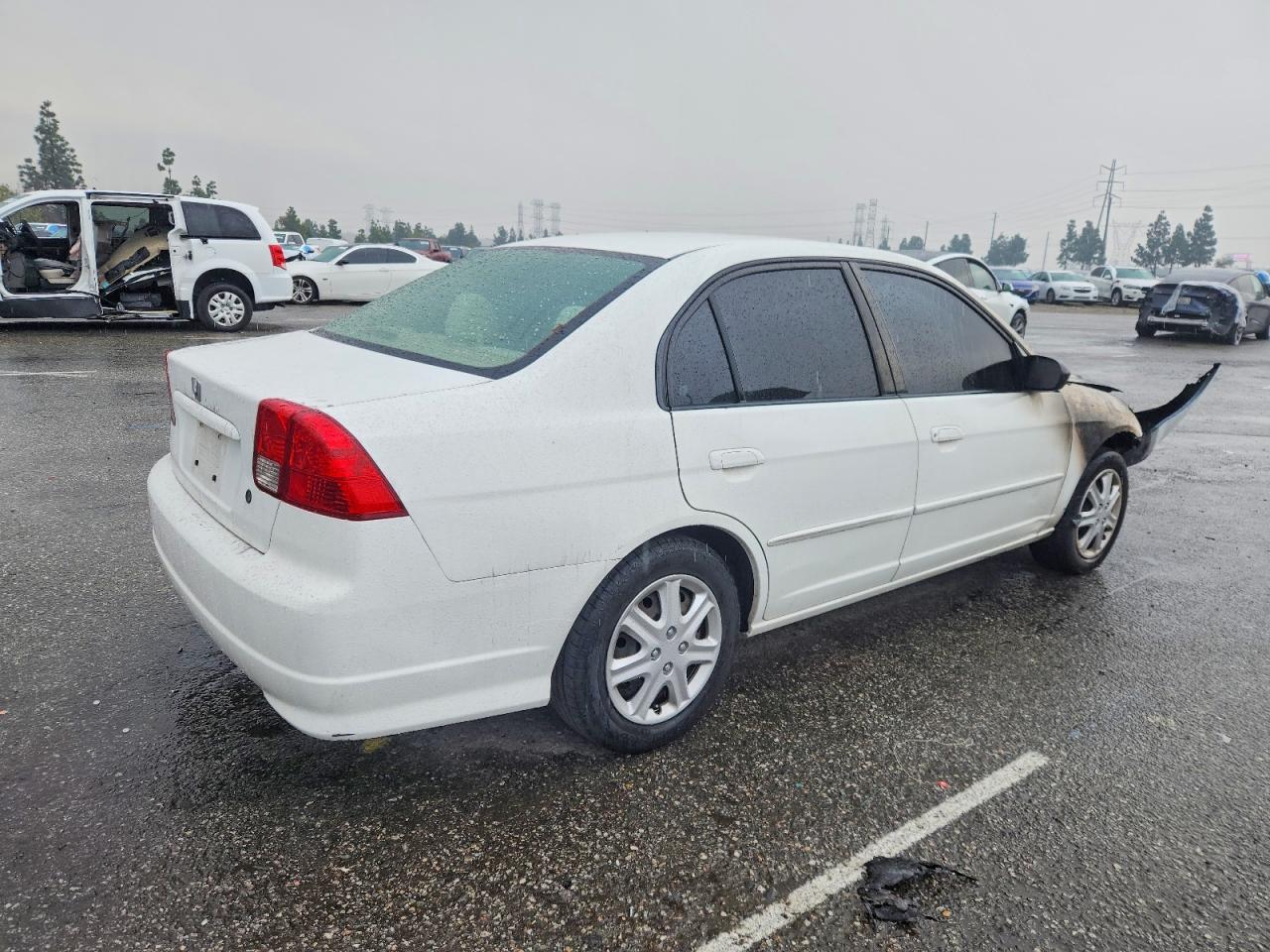 2004 Honda Civic Lx - Image 3