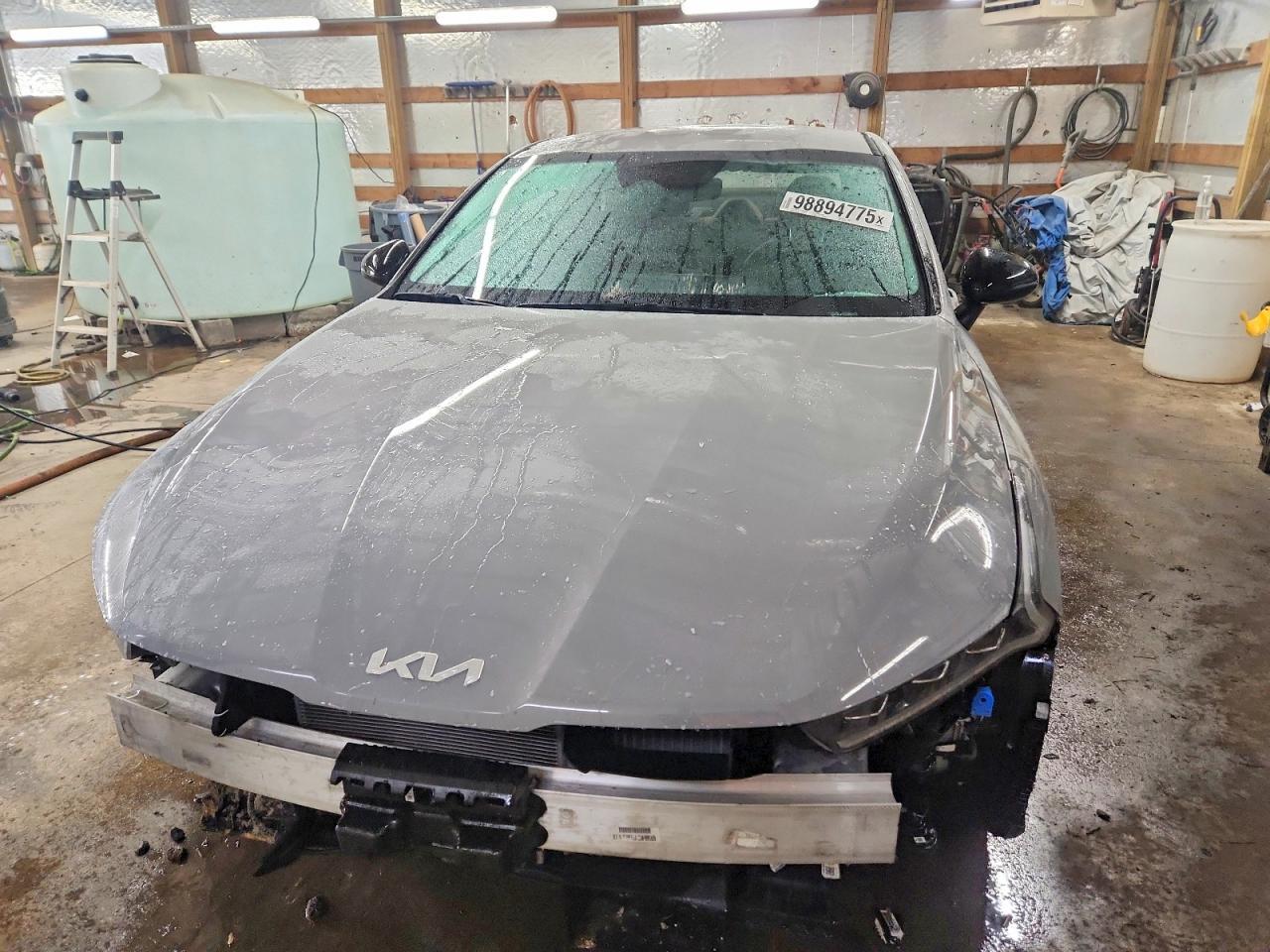 2024 Kia K5 Gt Line - Image 5