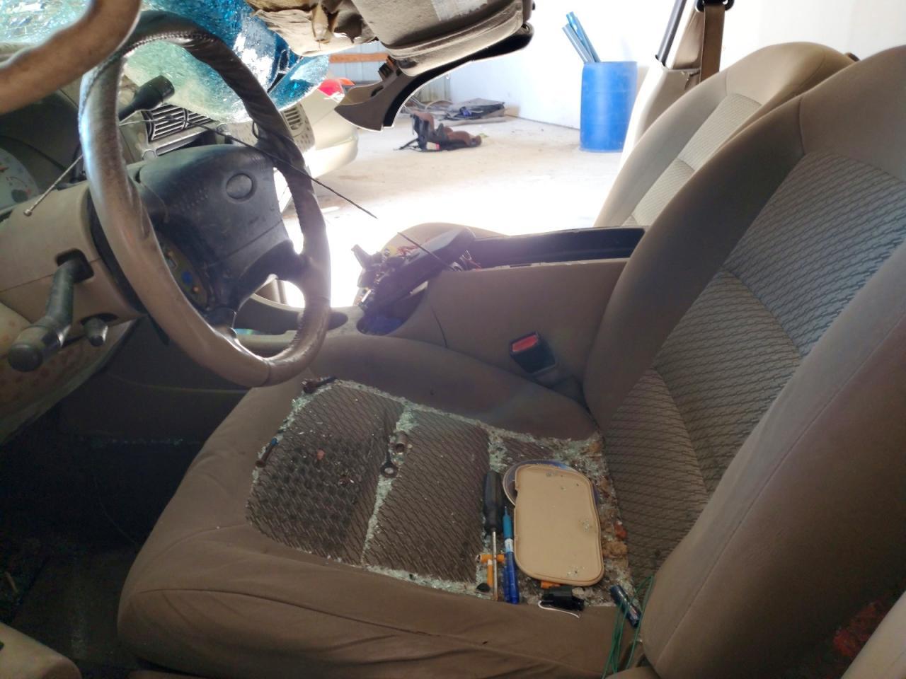 2003 Ford Explorer Sport Trac - Image 7