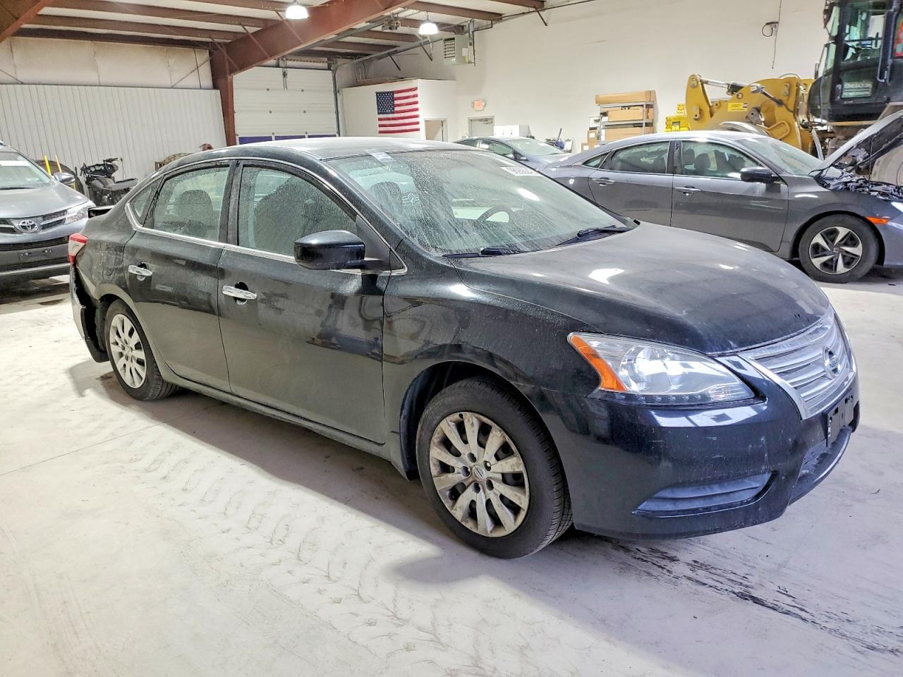 2015 Nissan Sentra S - Фото 4