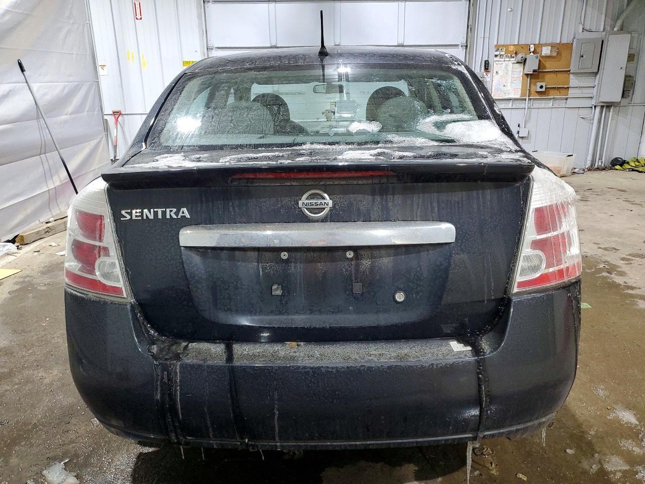 2011 Nissan Sentra 2.0 - Фото 6