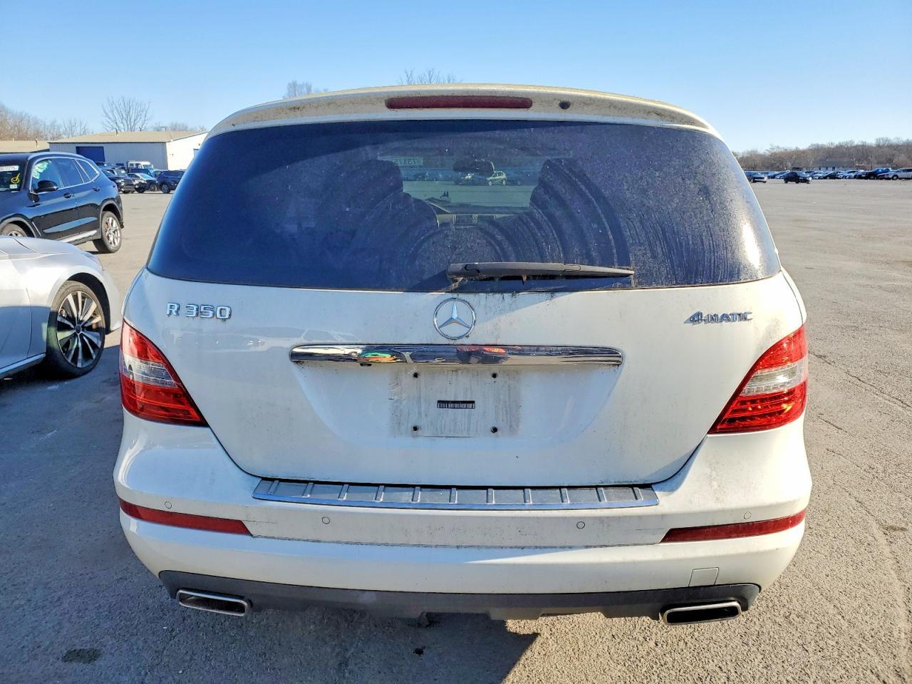 2011 Mercedes-Benz R 350 4Matic - Image 6
