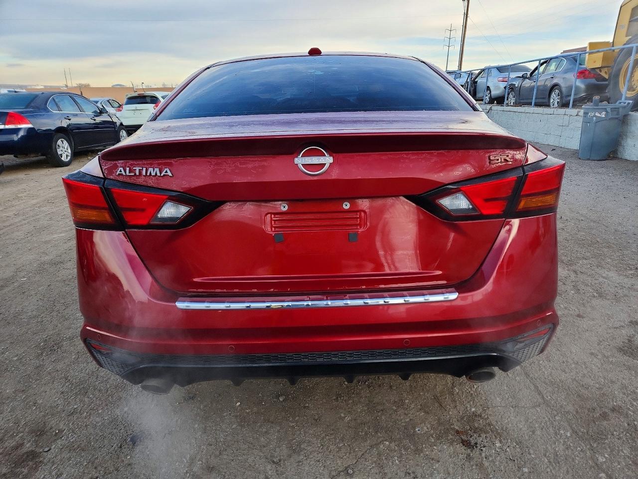 2023 Nissan Altima Sr - Image 6