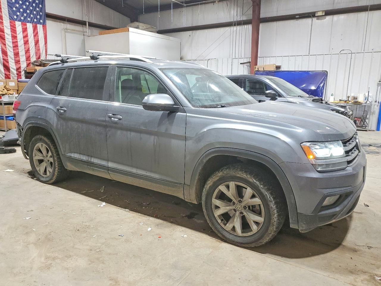 2018 Volkswagen Atlas Se - Фото 4