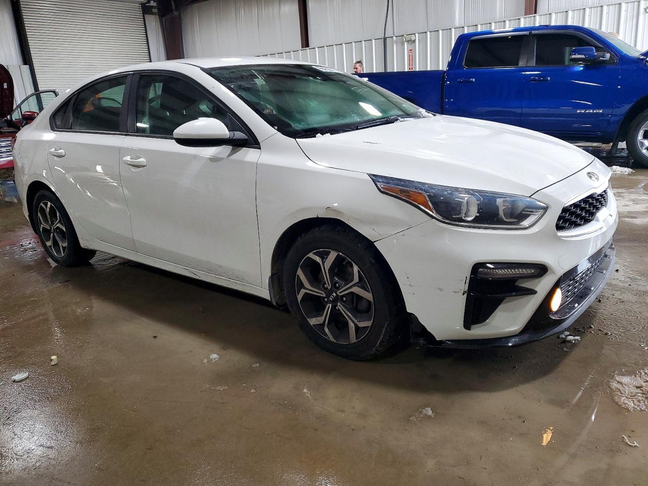 2020 Kia Forte Fe - Фото 4