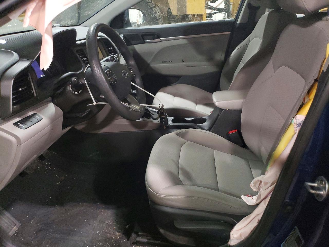 2019 Hyundai Elantra Se - Фото 7