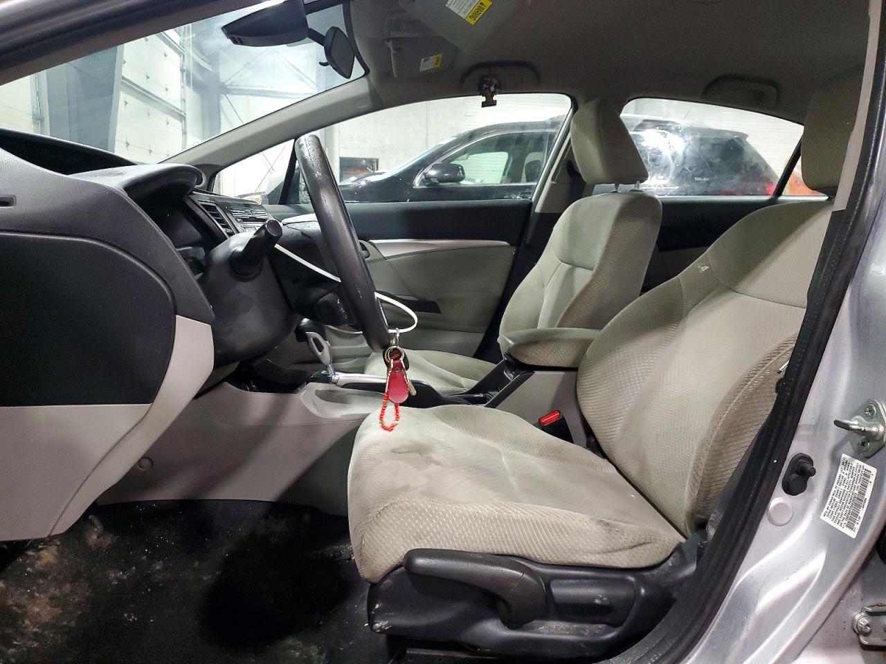 2013 Honda Civic Hybrid - Image 7