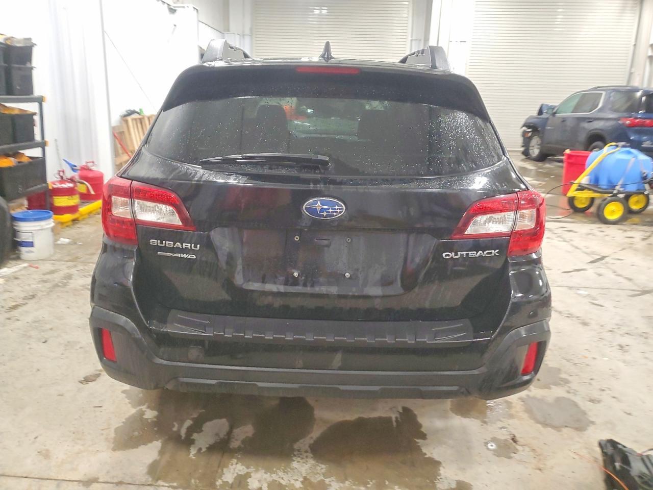 2019 Subaru Outback 2.5I Premium - Image 6