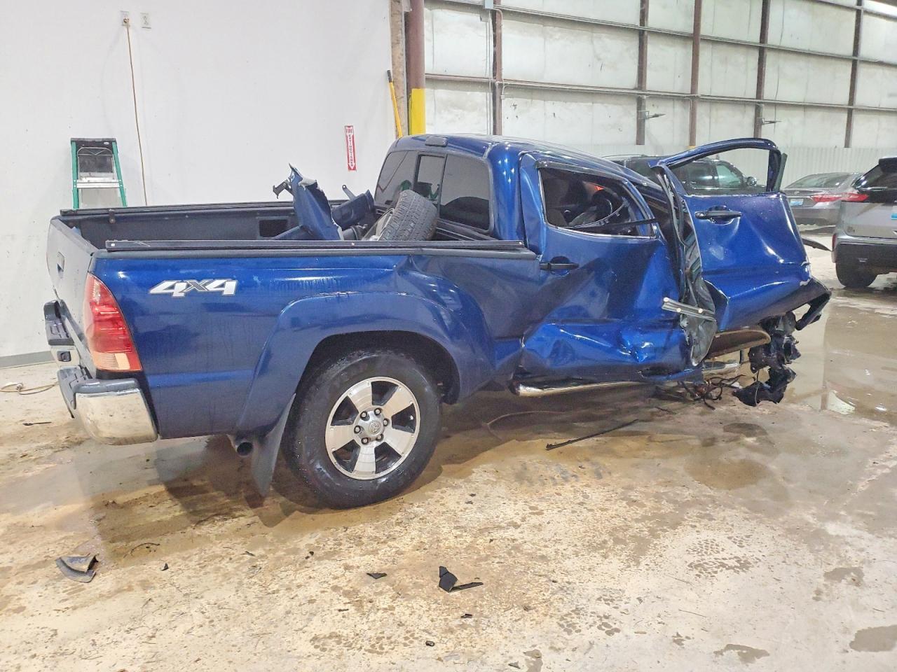 2005 Toyota Tacoma Prerunner V6 - Image 3