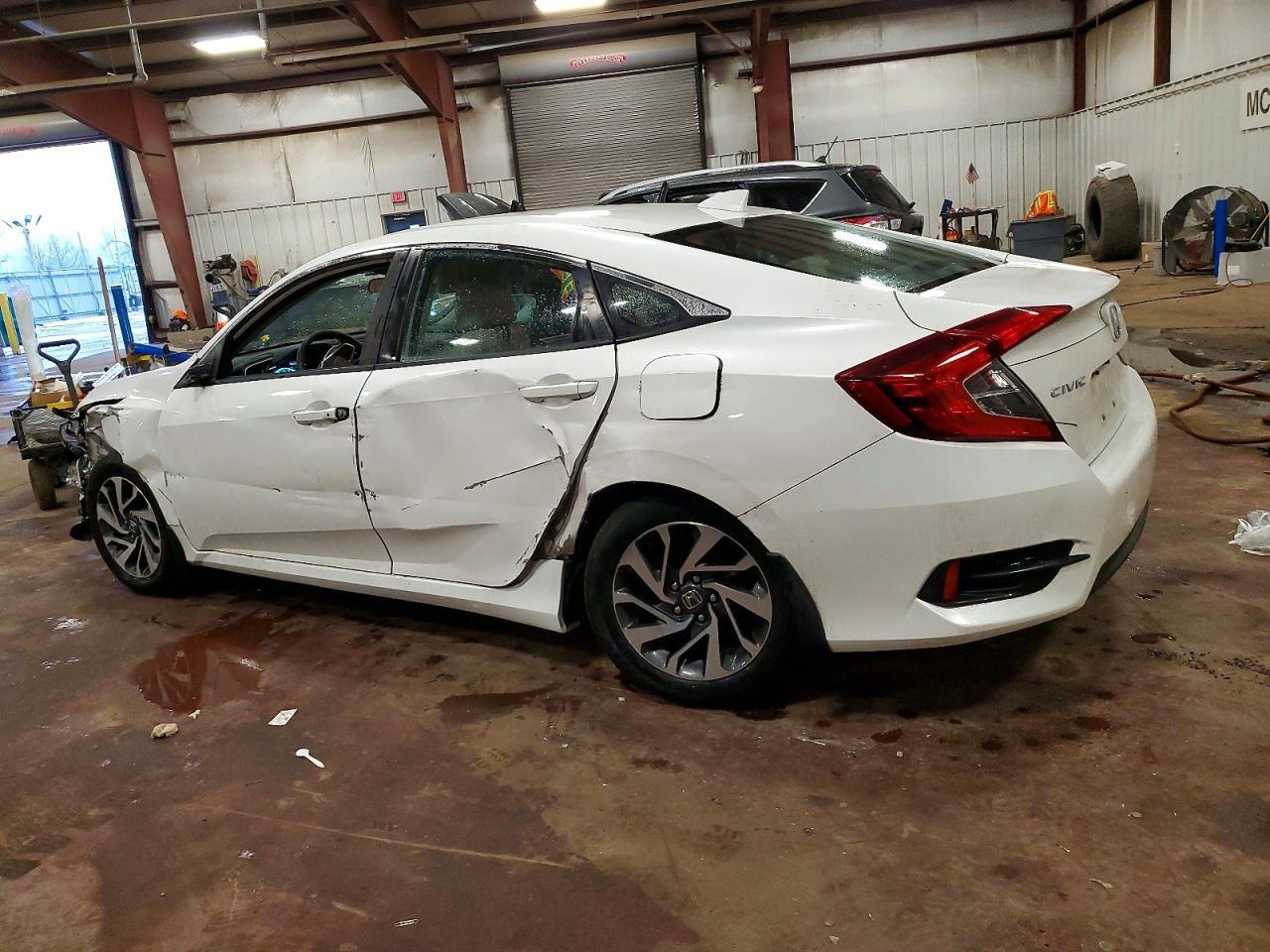 2017 Honda Civic Ex - Image 2