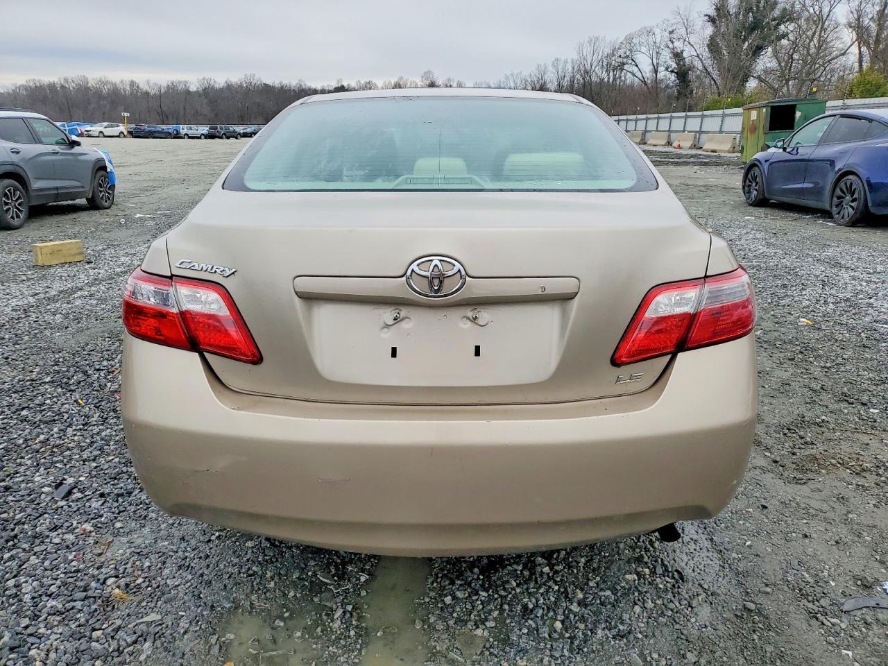 2009 Toyota Camry Le - Фото 6