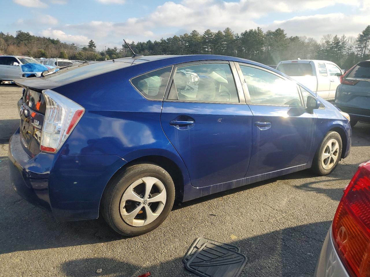 2010 Toyota Prius - Image 3